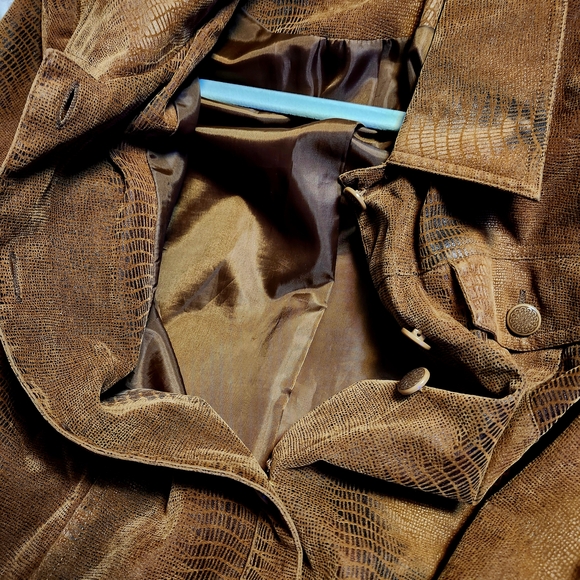 ELCC Women's Chocolate Faux-Suede Texturized Lightweight Fashion Jacket - Picture 3 of 3